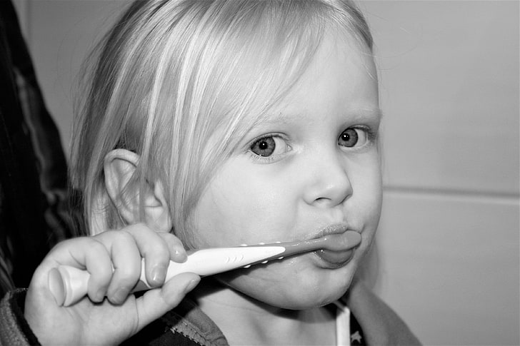 brushing teeth, child, dental care, dental hygiene, dentistry, mouth, tooth, toothbrush, treat teeth, zahnarztpraxis, zahnreinigung, HD wallpaper