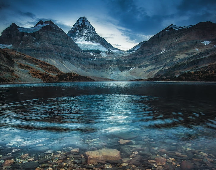 badan air, danau dikelilingi oleh gunung, gunung, danau, hutan, musim gugur, puncak bersalju, air, alam, pemandangan, Wallpaper HD