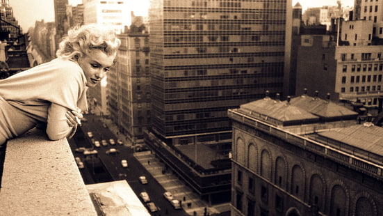 Frauen Langarmshirt, Straße, Schauspielerin, Balkon, Sängerin, Chicago, Marilyn Monroe, HD-Hintergrundbild HD wallpaper