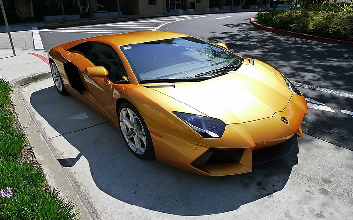 gold Lamborghini coupe, Lamborghini, car, Super Car , vehicle, HD wallpaper