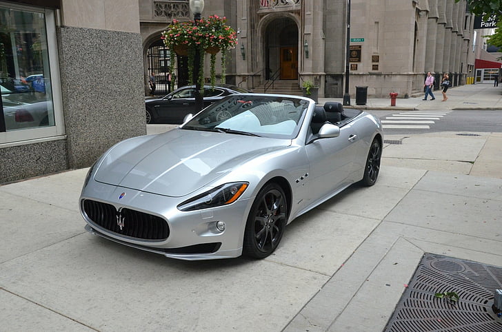 41++ Maserati Granturismo Wallpaper Grey Convertible At Park full HD