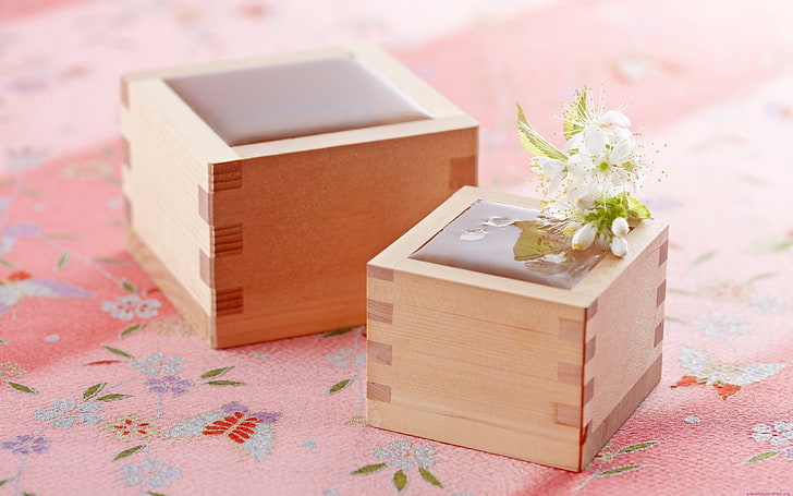 square brown box, box, flower, souvenir, HD wallpaper