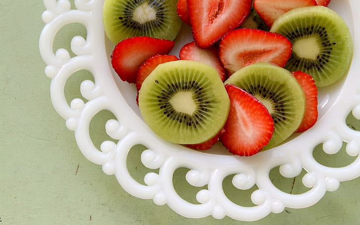 Strawberries Kiwi, strawberries, kiwi, HD wallpaper