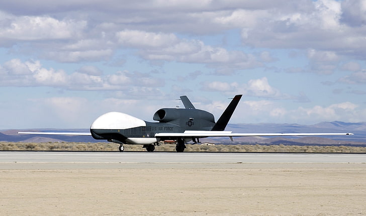 Northrop Grumman Global Hawk, white and black military drone, Aircrafts / Planes, Grumman, plane, aircraft, HD wallpaper