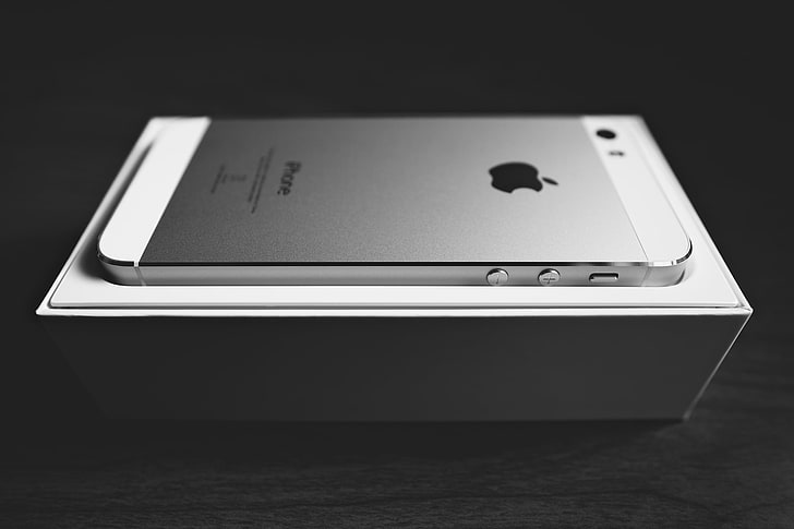 white iPhone 5 with box \, box, Apple, phone, gadget, iPhone 5s, HD wallpaper