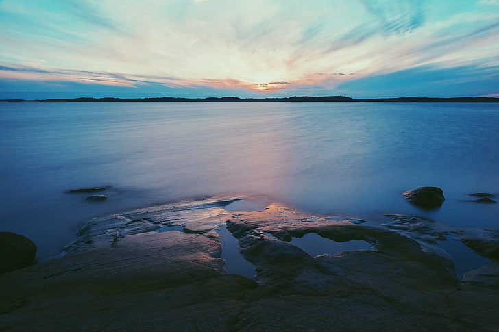 zbiornik wodny, jezioro, woda, Finlandia, skała, zachód słońca, przyroda, Tapety HD