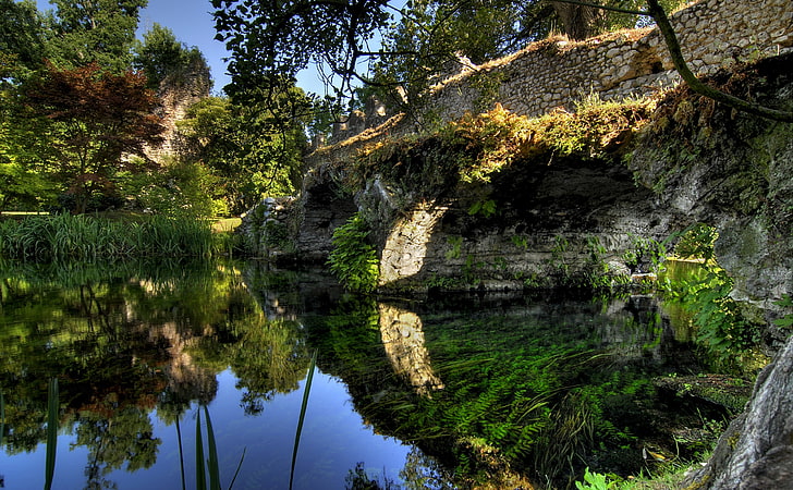 Италиански стар мост, мост от сив бетон, Европа, Италия, природа, парк, Сермонета, градина Нинфа, HD тапет