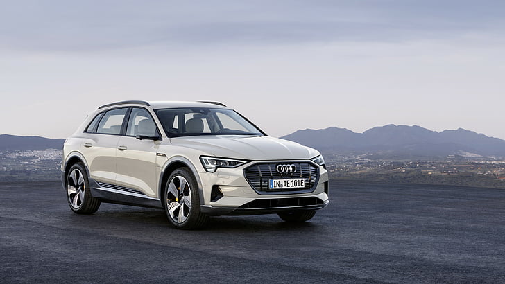 Audi e-tron、2020車、SUV、電気自動車、4K、 HDデスクトップの壁紙