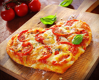 cheese and tomato pizza, pizza, food, heart, tomatoes, HD wallpaper HD wallpaper