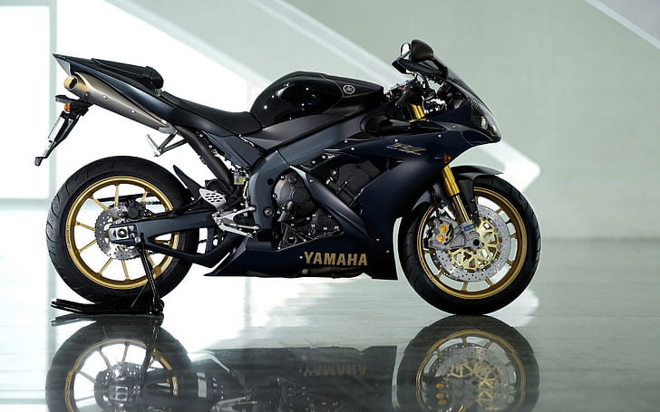 черные автомобили мотоциклы yamaha r1 yamaha r15 2560x1600 Мотоциклы Yamaha HD Art, Black, транспортные средства, HD обои