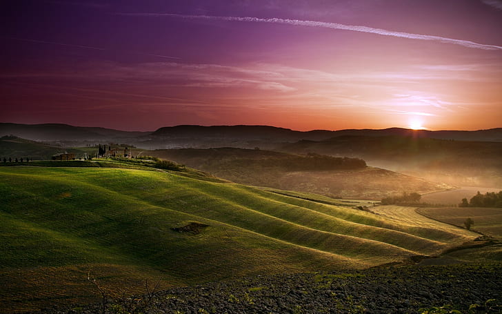 Coucher de soleil en Toscane, coucher de soleil, collines, collines vertes, ciel sombre, Fond d'écran HD