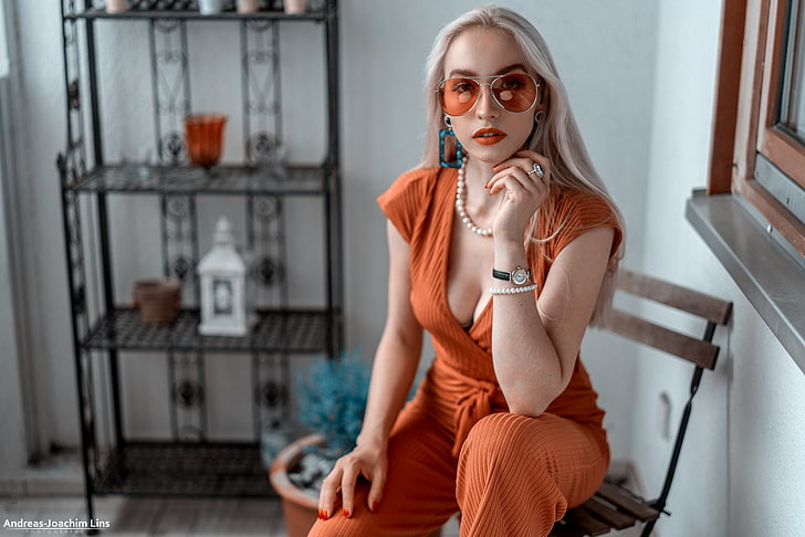women's orange sunglasses with silver frames, women, Andreas-Joachim Lins, sitting, portrait, pearl necklace, chair, sunglasses, Lara Waltemode, HD wallpaper