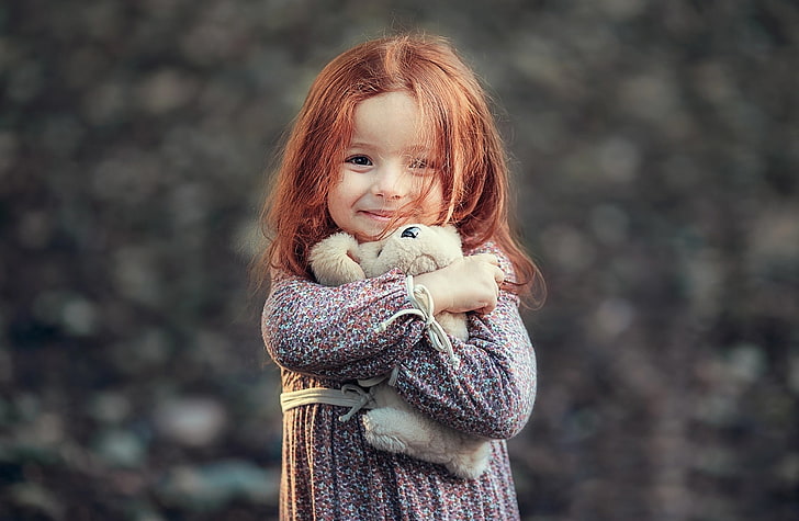 Ginger Girl, girl's gray long-sleeved shirt, Cute, Girl, Happy, Friendship, Ginger, kids, Mood, innocence, childgirl, stuffedtoy, HD wallpaper