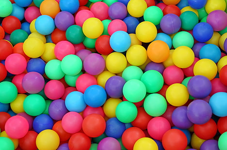 партида от пластмасови топчета от различни цветове, топки, фон, ярки, цветни, цветове, цветни, дъга, HD тапет HD wallpaper