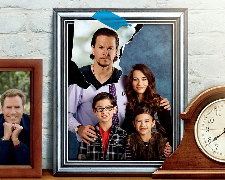 Megan, Sarah, Home, Men, Girls, Family, Mark Wahlberg, Year, Movie, Paramount Pictures, Film, Adventure, Pictures, Comedy, Clock, Boys, Children, Universal Pictures, Dusty, 2015, Kids, Dylan, Son, Daddy, Wife, Daughter, Will Ferrell, Husband, Scarlett Estevez, Brad, Ex Husband, Daddy's, Owen Vaccaro, Linda Cardellini, Family Man, Daddy's Home, Levity, HD wallpaper