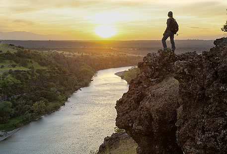 man wearing backpack standing on rock cliff facing sunset infront of river, sacramento river, sacramento river, Search, Solitude, Sacramento River, River Bend, ONA, backpack, standing, sunset, infront, california, BLM, Bureau of Land Management, nature, scenic, landscape, biking, boating, fishing, camping, wildlife watching, photography, roadtrip, explore, outdoors, hiking, mountain, cliff, men, people, adventure, rock - Object, HD wallpaper HD wallpaper