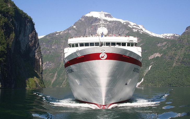 бяла и червена куполна палатка, круизен кораб, кораб, планини, превозно средство, HD тапет
