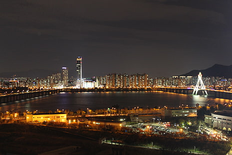 högvinkelfotografering av höghus under natten, Hangang, Hangang, Hangang Park, vinkel, fotografi, höghus, Nattetid, Seoul, Korea, natt, stadsbild, stadshorisont, arkitektur, stadsbild, upplyst, stad , berömd plats, flod, HD tapet HD wallpaper