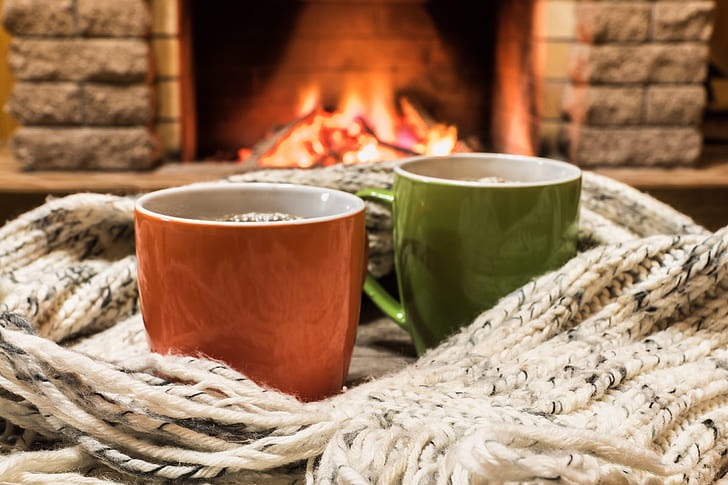 winter, love, fire, scarf, pair, fireplace, hot, two, cup, romantic, couple, coffee, a Cup of coffee, HD wallpaper