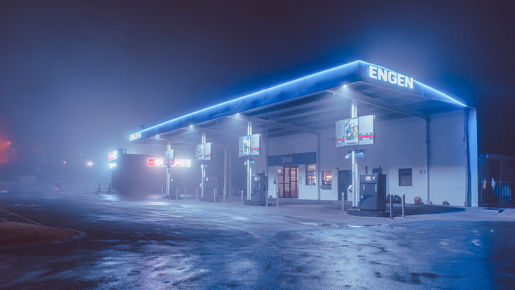 vit och blå Engen bensinstation, natt, lång exponering, gata, gatubelysning, bensinstation, neonljus, Elsa Bleda, HD tapet