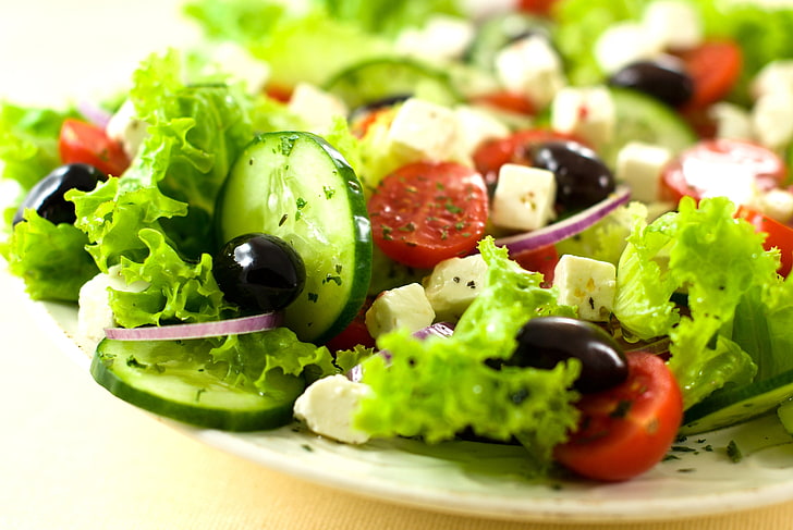 野菜サラダ、サラダ、野菜、オリーブ、きゅうり、チーズ、ギリシャ、 HDデスクトップの壁紙