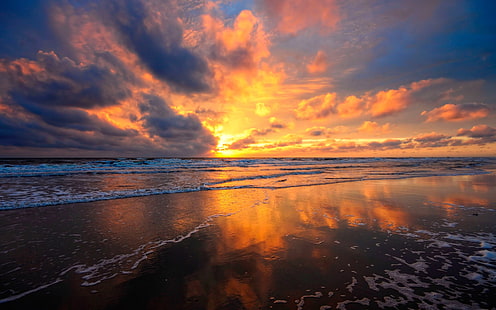 Playa, agua de mar, fuego rojo nubes cielo, hermosas vistas del atardecer, playa, mar, agua, fuego, rojo, nubes, cielo, hermosa, puesta de sol, Fondo de pantalla HD HD wallpaper