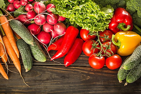 lotto di verdure, pepe, verdure, pomodori, carote, cavoli, cetrioli, tagli, ravanelli, Sfondo HD HD wallpaper