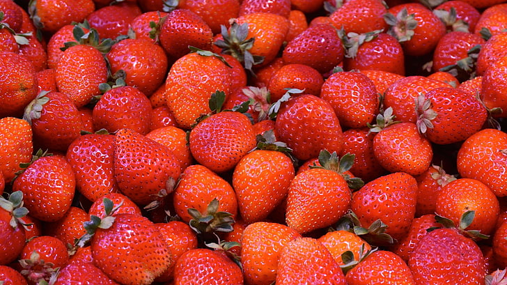 agriculture, close up, color, confection, delicious, dessert, diet, food, fresh, freshness, fruits, grow, health, healthy, juicy, leaves, market, nutrition, refreshing, soft, strawberries, strawberry, sweet, tasty, vita, HD wallpaper