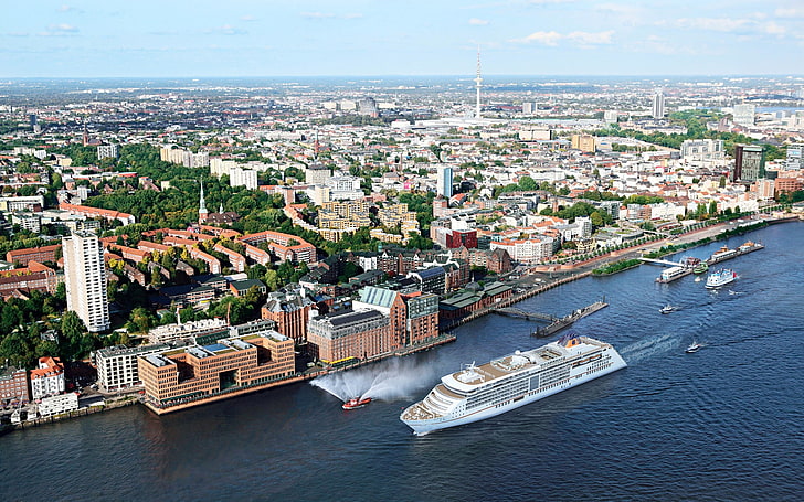 Germany Hamburg City HD Landscape Wallpaper 03, white cruise ship, HD wallpaper