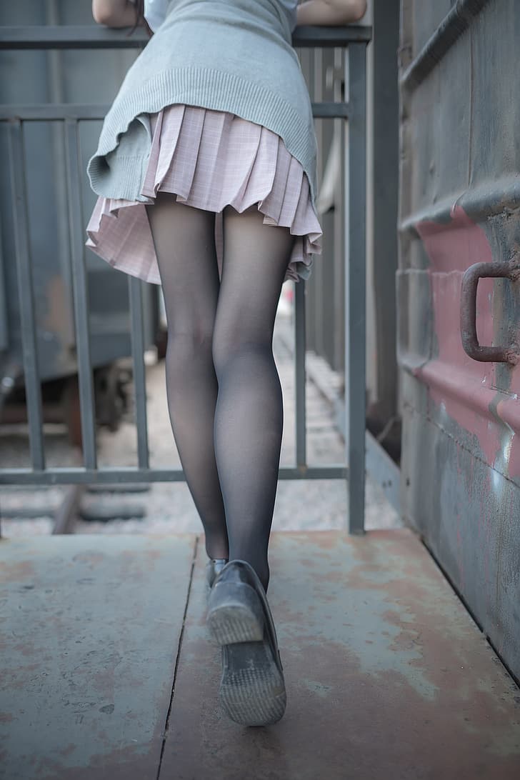 Silk stockings, short skirt, pleated skirt, legs, uniform, 66:Beauty, HD wallpaper