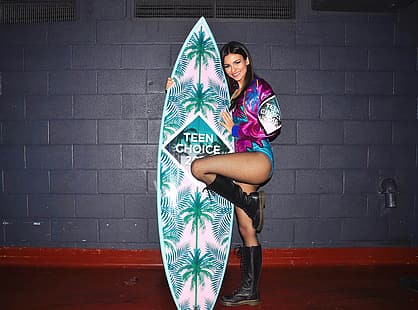  women, actress, Victoria Justice, boots, surfboards, HD wallpaper HD wallpaper