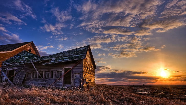 Old Rusty Farm House In Sunset, rusty farm, farm, sunset, nature and landscapes, HD wallpaper
