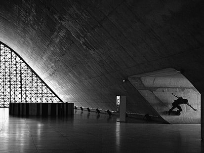 архитектура, монохромный, здание, Fabiano Rodrigues, катание на коньках, скейтборд, скейтбординг, мужчины, Сан-Паулу, Бразилия, музей, плитка, HD обои HD wallpaper