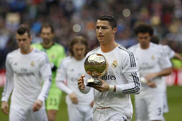 Cristiano Ronaldo, Star, Football, Cristiano Ronaldo, Ronaldo, Player, FIFA, Celebrity, Best player in the world 2013, Rewarding, FIFA World Player 2013, HD wallpaper