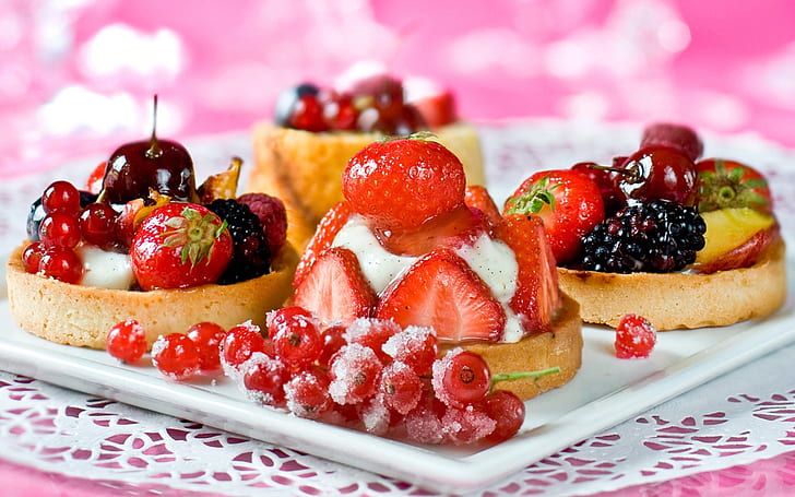 Вкусный десертный торт, клубника с вишневыми ягодами, Вкусный, Десерт, Торт, Клубника, Вишня, Ягоды, HD обои
