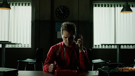 남자 빨간 드레스 셔츠, 라 카사 드 papel, TV 시리즈, HD 배경 화면 HD wallpaper