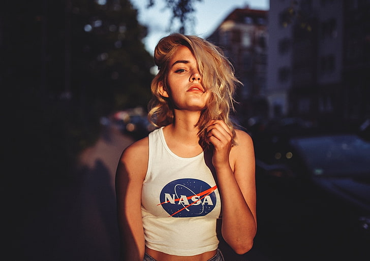 kobiety, modelka, blondynka, ulica, białe bluzki, twarz, NASA, Rachel Ann Yampolsky, Tapety HD