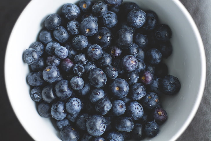 blueberries, blueberries, plate, berry, ripe, HD wallpaper