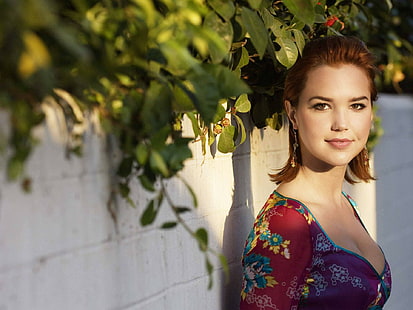 Arielle Kebbel (23), top floral morado rojo verde y amarillo para mujer, arielle, kebbel, celebridades (iii), Fondo de pantalla HD HD wallpaper