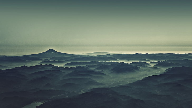montagnes bleues, montagnes couvertes de brouillard, montagnes, paysage, collines, retouche numérique, manipulation de photo, eau, mer, ciel, brouillard, nature, Fond d'écran HD