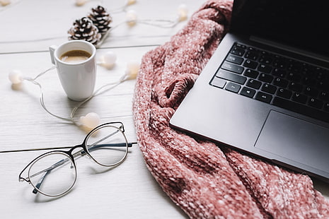 inverno, cachecol, óculos, laptop, xícara, café, uma xícara de café, HD papel de parede HD wallpaper