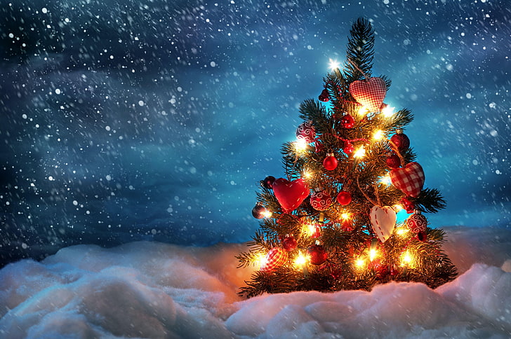 Árvore de Natal com enfeites, árvore, ano novo, natal, neve, férias, noite, guirlanda, HD papel de parede
