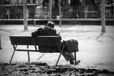 bank, black and white, calm, depression, garden, hold on, homeless, loneliness, madrid, male, man, man on a bench, melancholy, nature, old, old age, only, park, peaceful, person, portfolio, reading, reading the newspa, HD wallpaper HD wallpaper