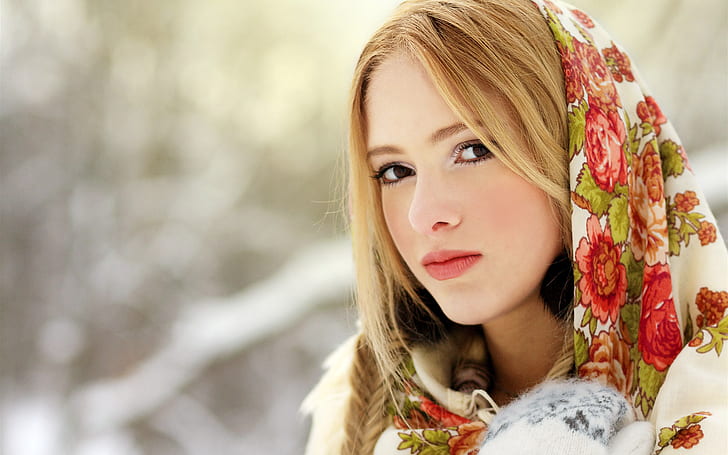 Beautiful Girl with Floral Scarf, with, girl, beautiful, scarf, floral, hot babes and girls, HD wallpaper