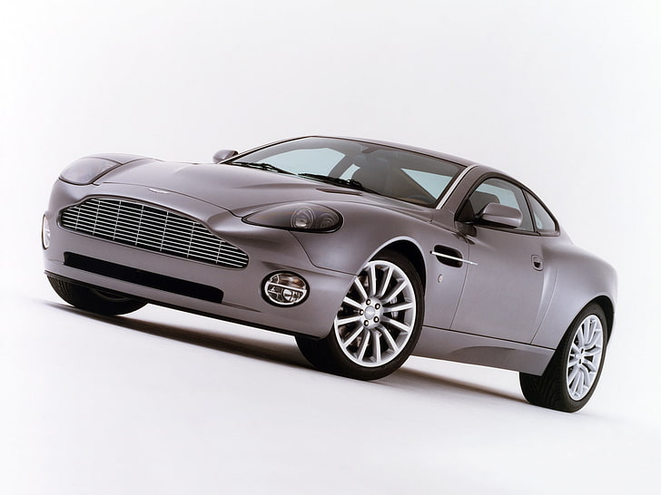 srebrny Aston Martin coupe, aston martin, v12, vanquish, 2001, liliowy, widok z boku, auto, Tapety HD