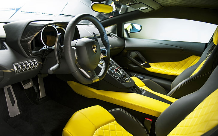 2013 Lamborghini Aventador LP720-4 50 Anniversario .., interior Lamborghini kuning dan hitam, Wallpaper HD