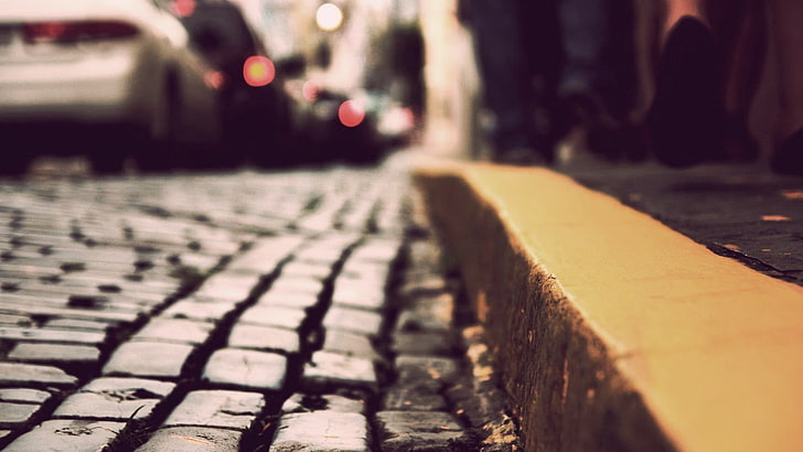 yellow concrete pavement, depth of field, city, car, street, HD wallpaper