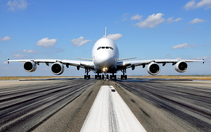 vitt flygplan, Airbus A-380-861, A380, Airbus, flygplan, flygplan, landningsbana, HD tapet