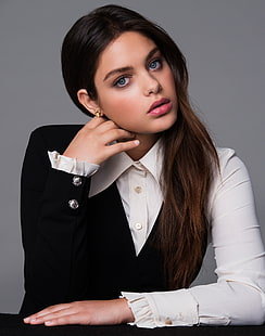Odeya Rush, Schauspielerin, Model, Frauen, blaue Augen, einfacher Hintergrund, Brünette, Portrait-Anzeige, HD-Hintergrundbild HD wallpaper