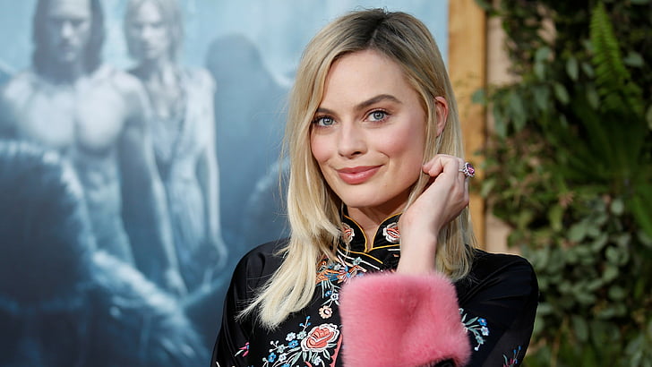 woman wearing black and red floral top, Margot Robbie, Most popular celebs, actress, HD wallpaper